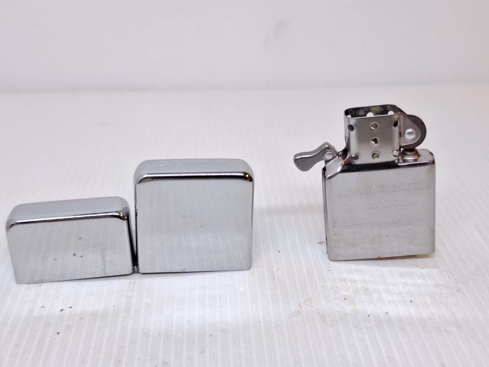 DISPLAY: Bensintändare Angelo GUNS