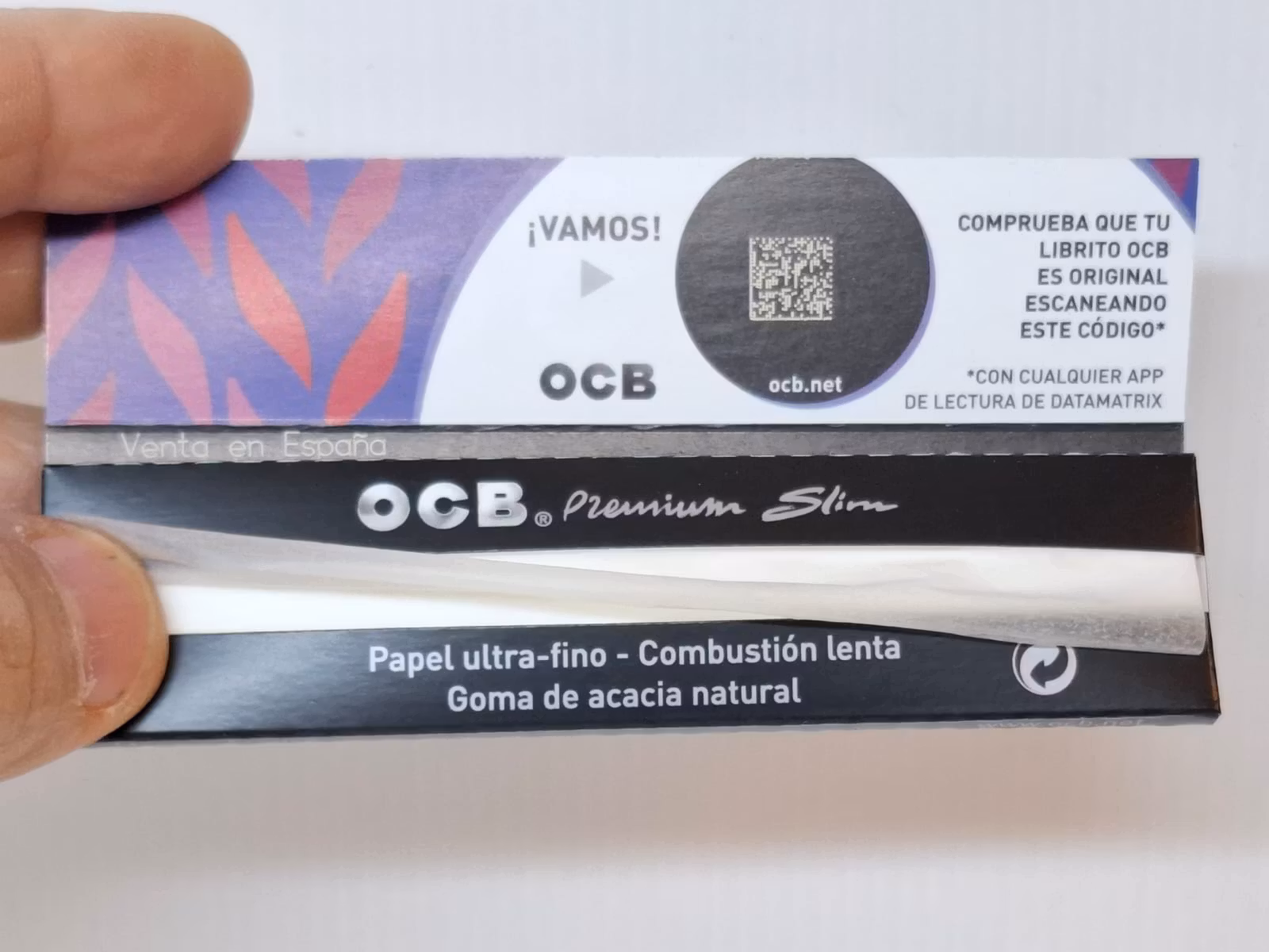 DISPLAY: OCB Kingsize Slim (cigarettpapper)