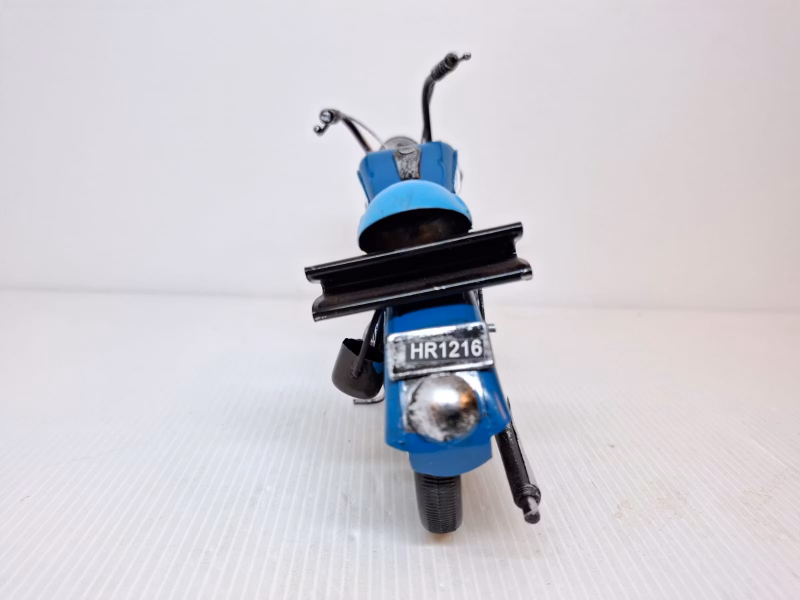 Modell Motorcykel Plåt