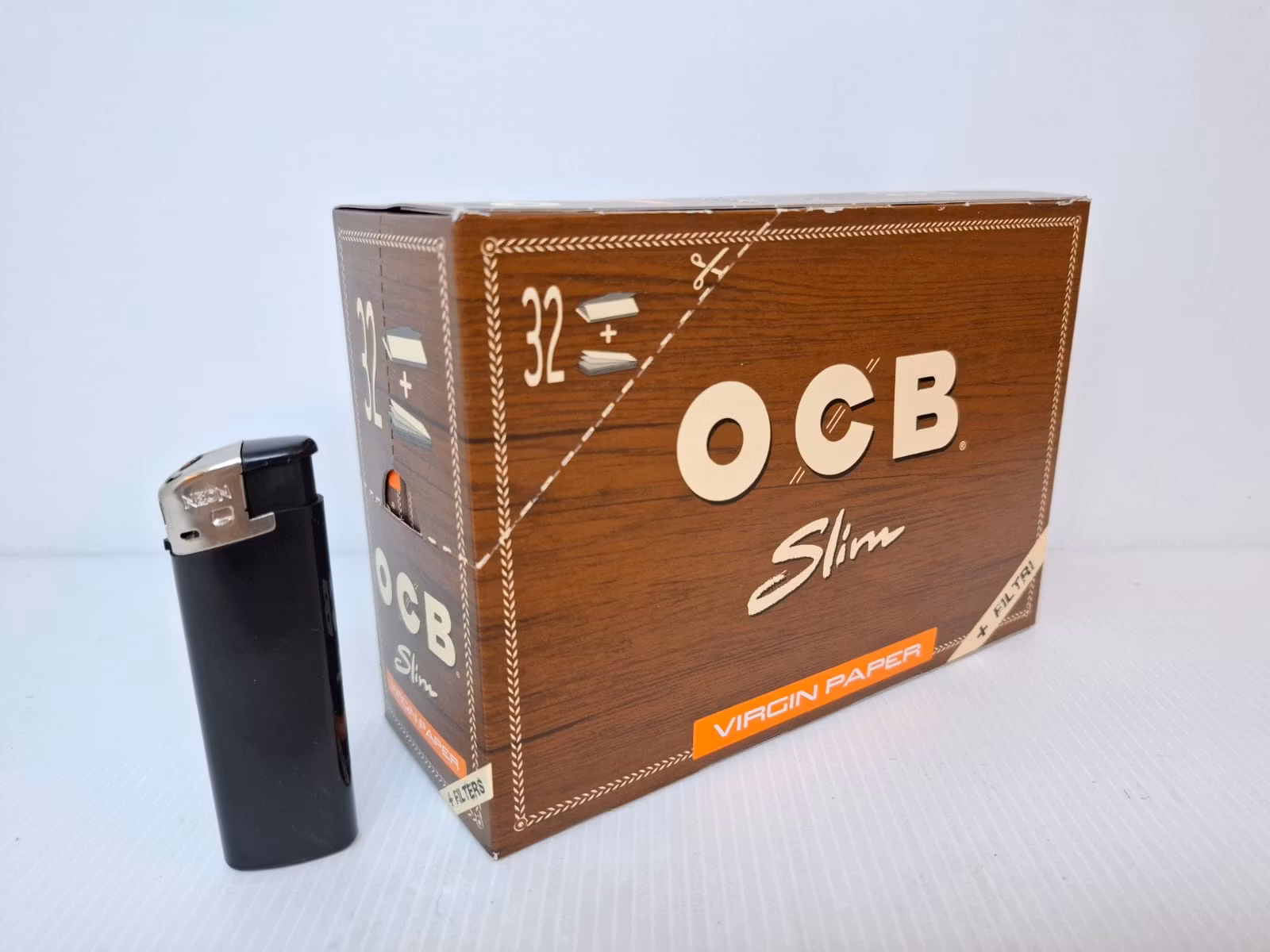 DISPLAY: OCB Kingsize Slim Unbleached + Filter