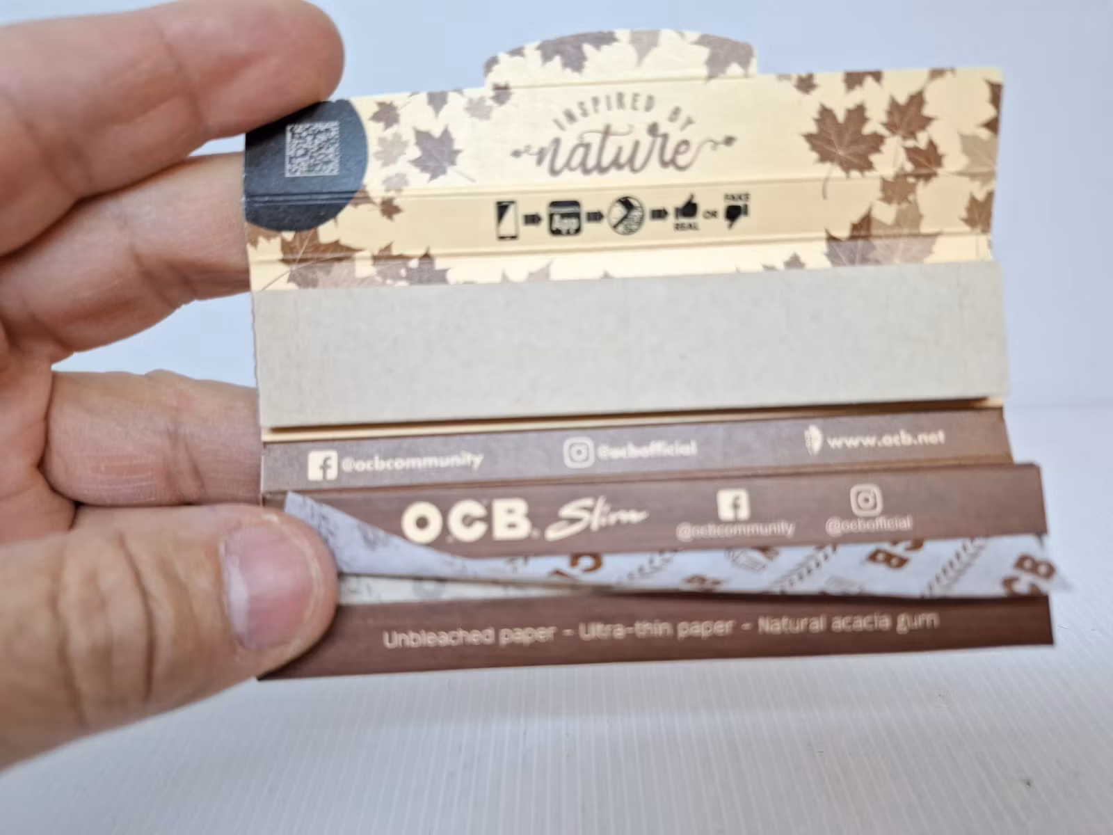 DISPLAY: OCB Kingsize Slim Unbleached + Filter