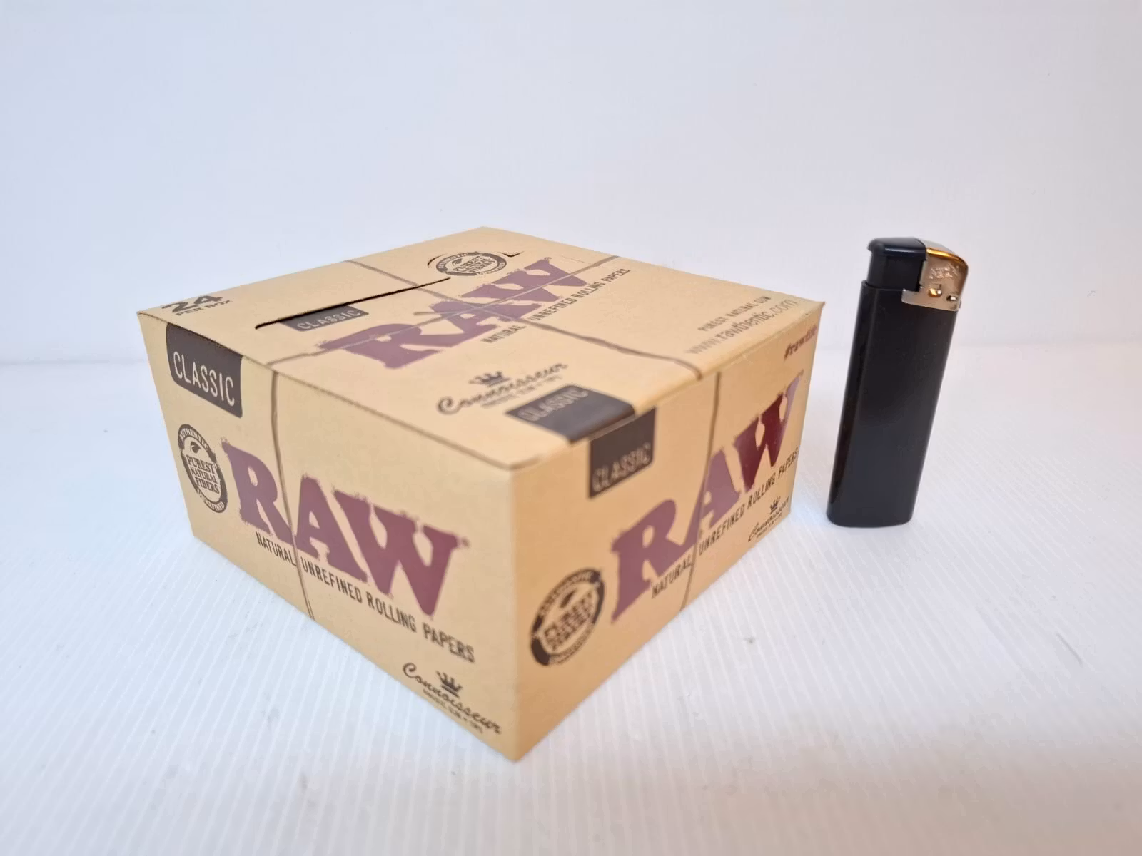 DISPLAY: RAW Kingsize Slims + Filter