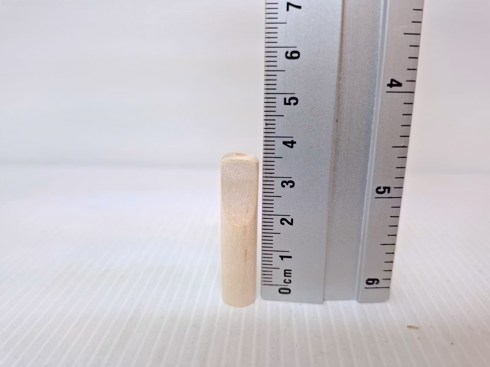 10 stycken Cigarettmunstycke TRÄ (3.5 cm)