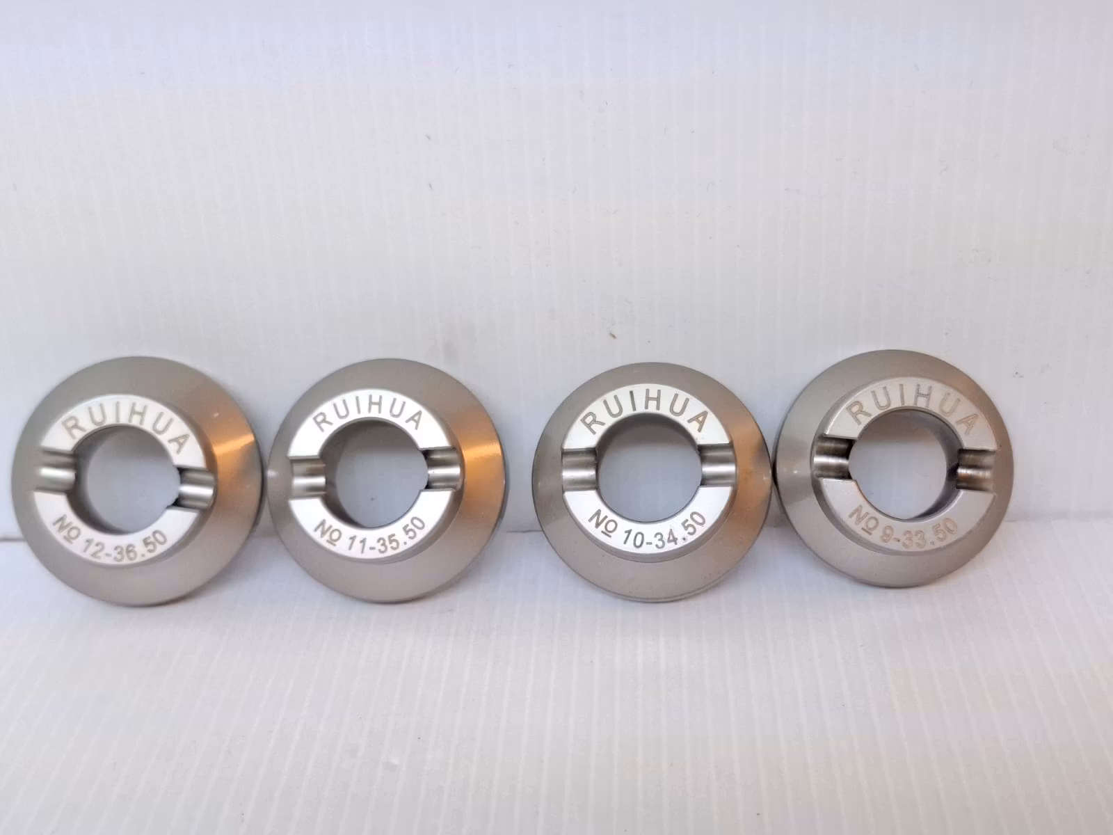 Boettöppnare "Rolex" (7 storlekar)