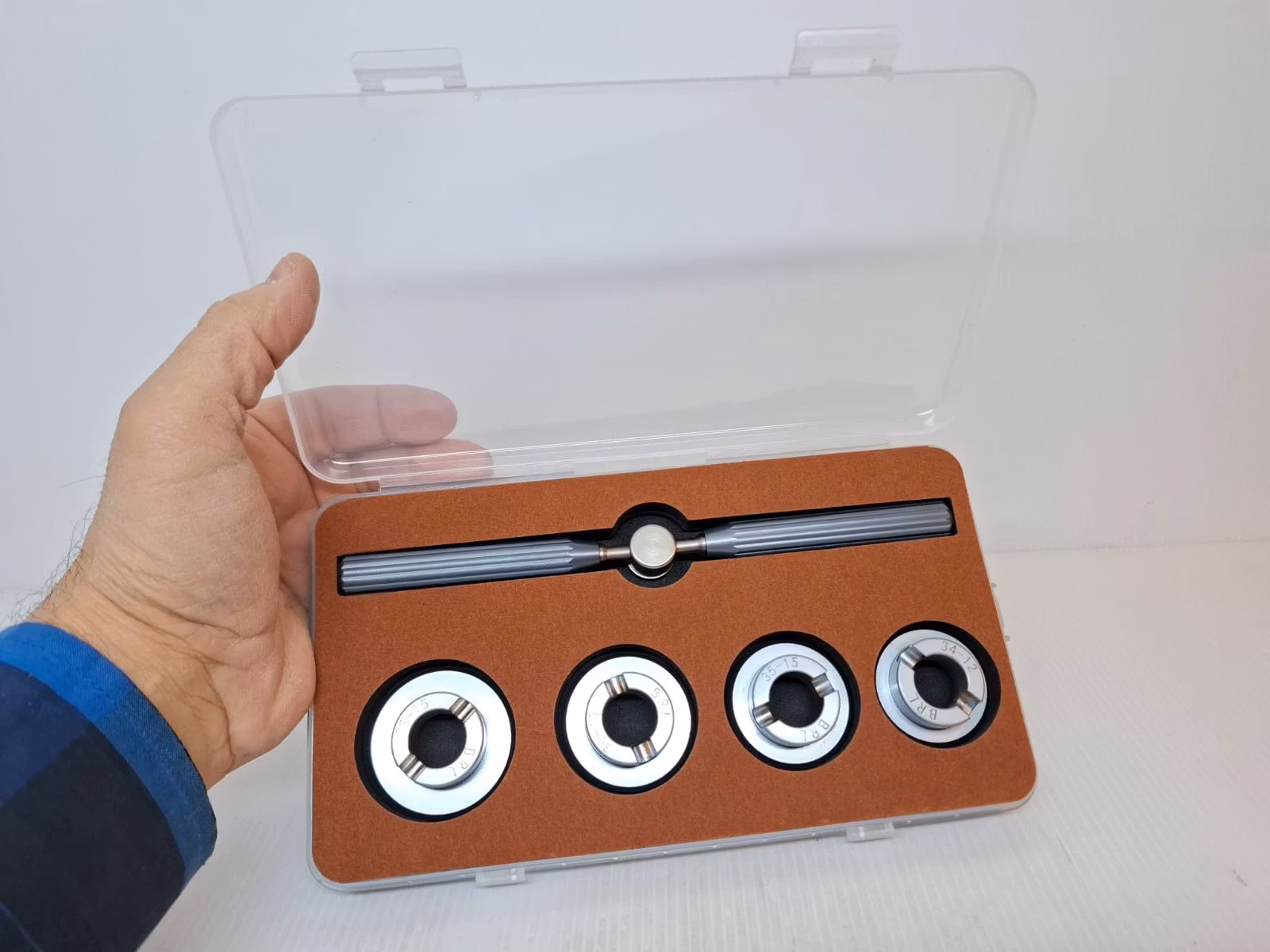 Boettöppnare BRL "Breitling" (4 storlekar)