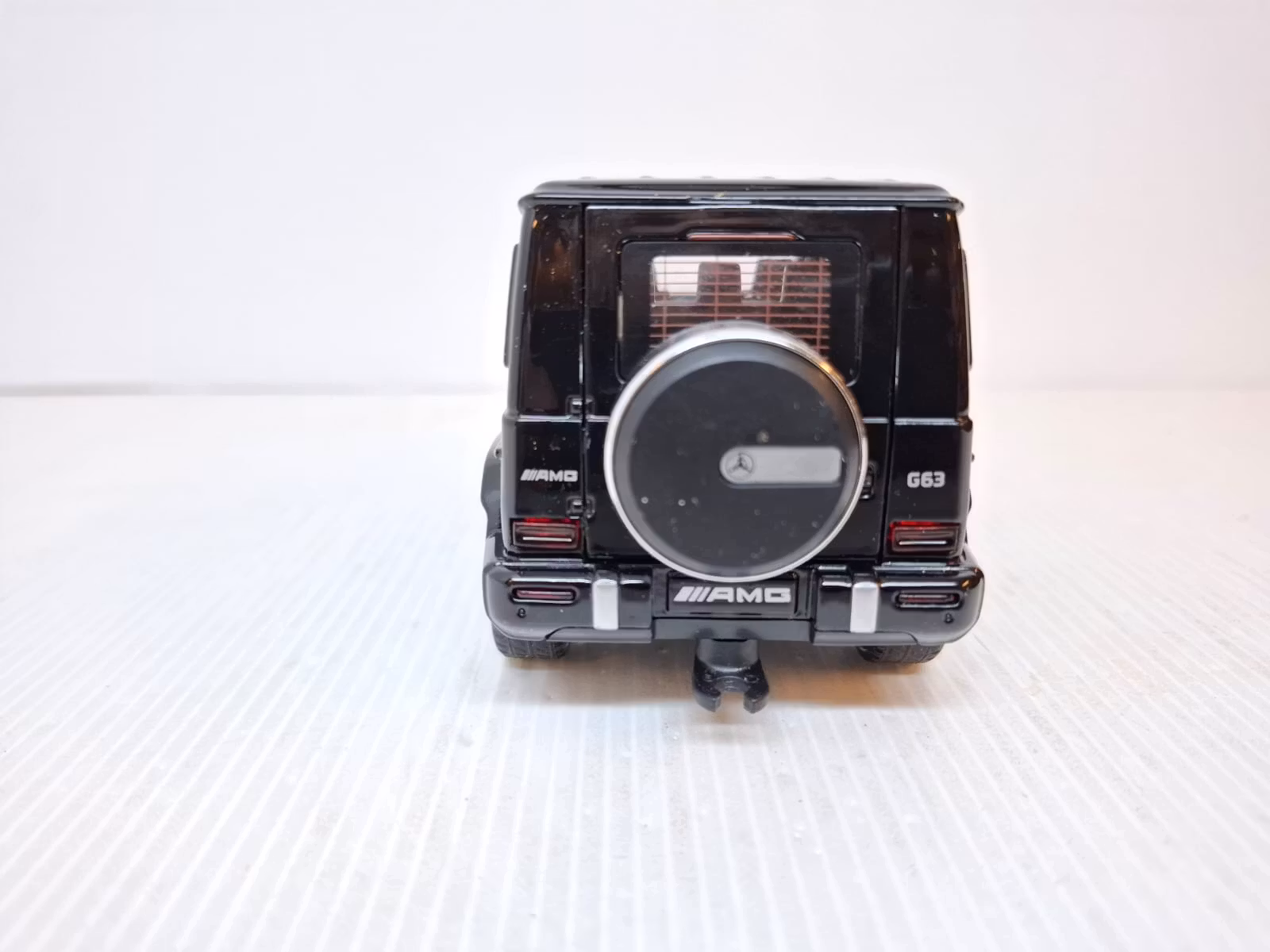 Modellbil + Husvagn (Skala 1:32) Diecast