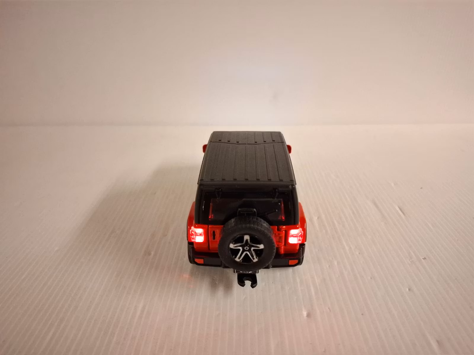 Modellbil + Husvagn (Skala 1:32) Diecast