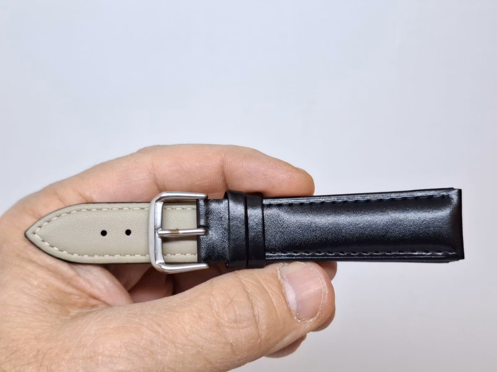 Armband SVART (20 mm) + tillbehör