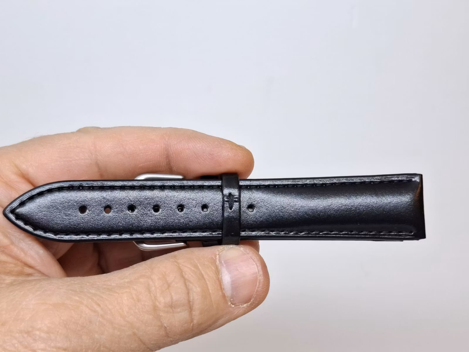 Armband SVART (20 mm) + tillbehör