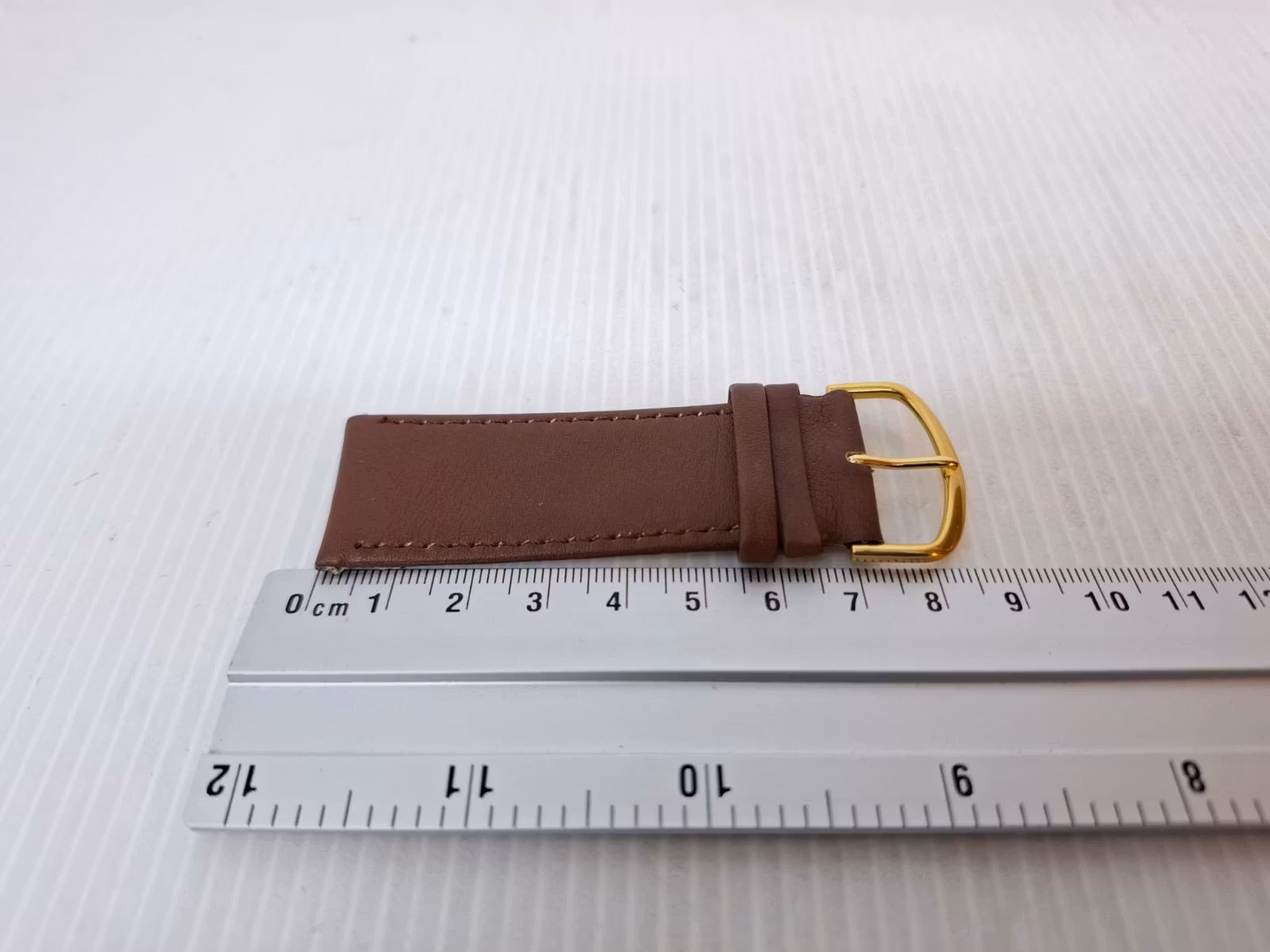 2st: Armband BRUN/SVART KALVSKINN (26 mm)