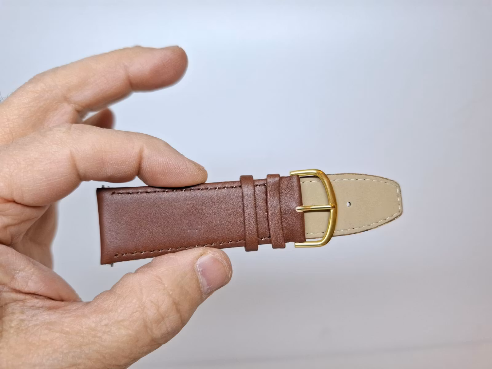 2st: Armband BRUN/SVART KALVSKINN (26 mm)