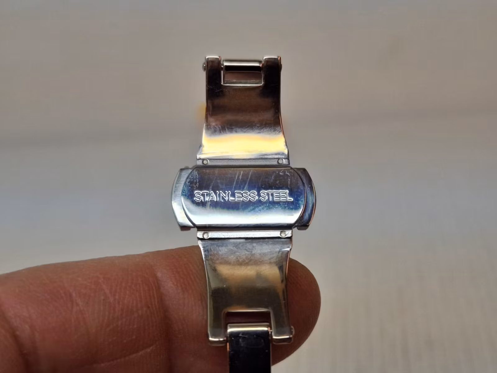 Armband SVART "METALL ORM" (18 mm)