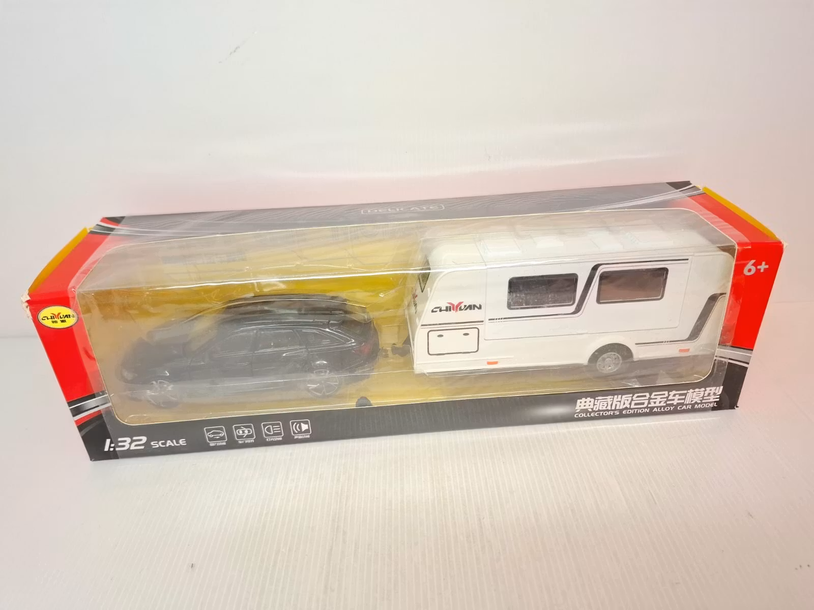 Modellbil + Husvagn (Skala 1:32) Diecast