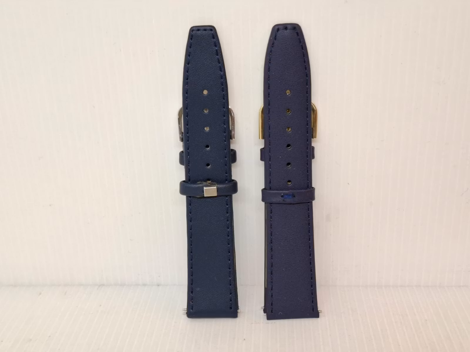 Armband BLÅ KALVSKINN (20 mm)