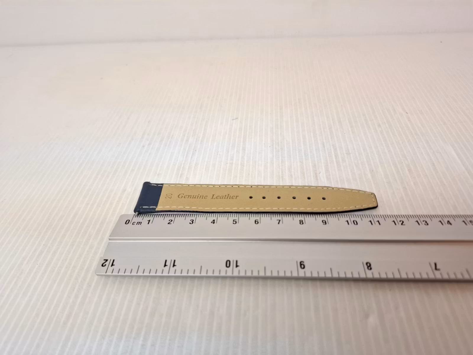 Armband BLÅ KALVSKINN (20 mm)