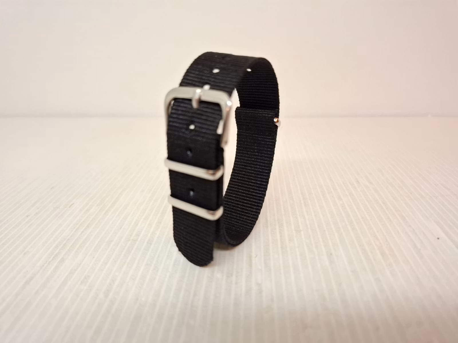 NATO armband / Natoband (18 mm)