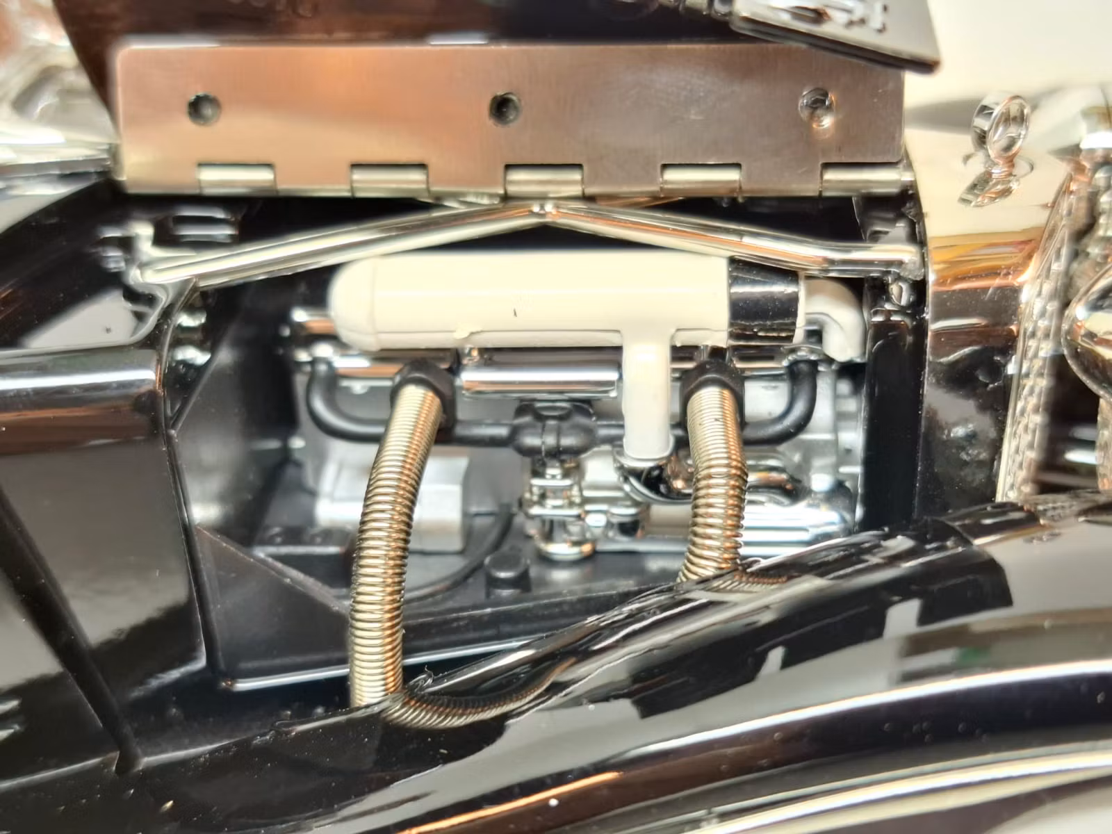 Modellbil Mercedes-Benz 500K Roadster 1936 - Skala 1:24