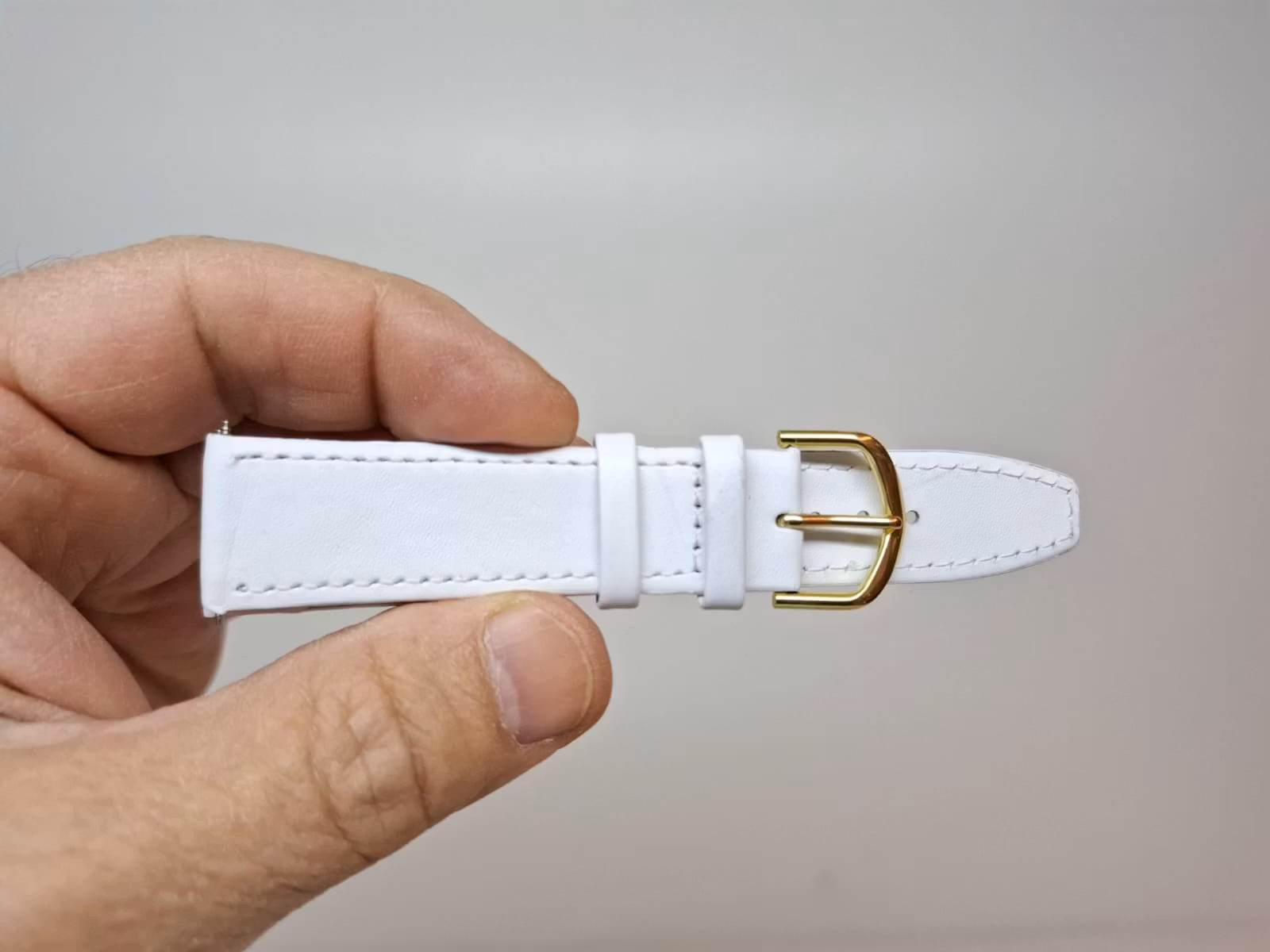 Armband VIT KALVSKINN (20 mm)