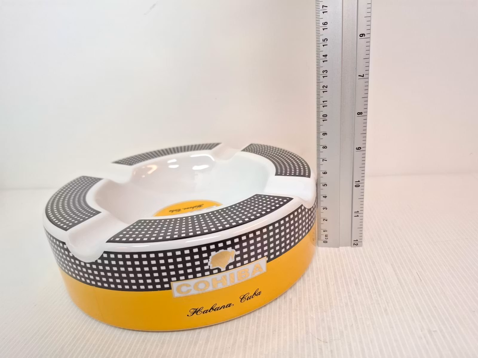 Cigarraskkopp / Askfat COHIBA + Tub COHIBA Aluminium