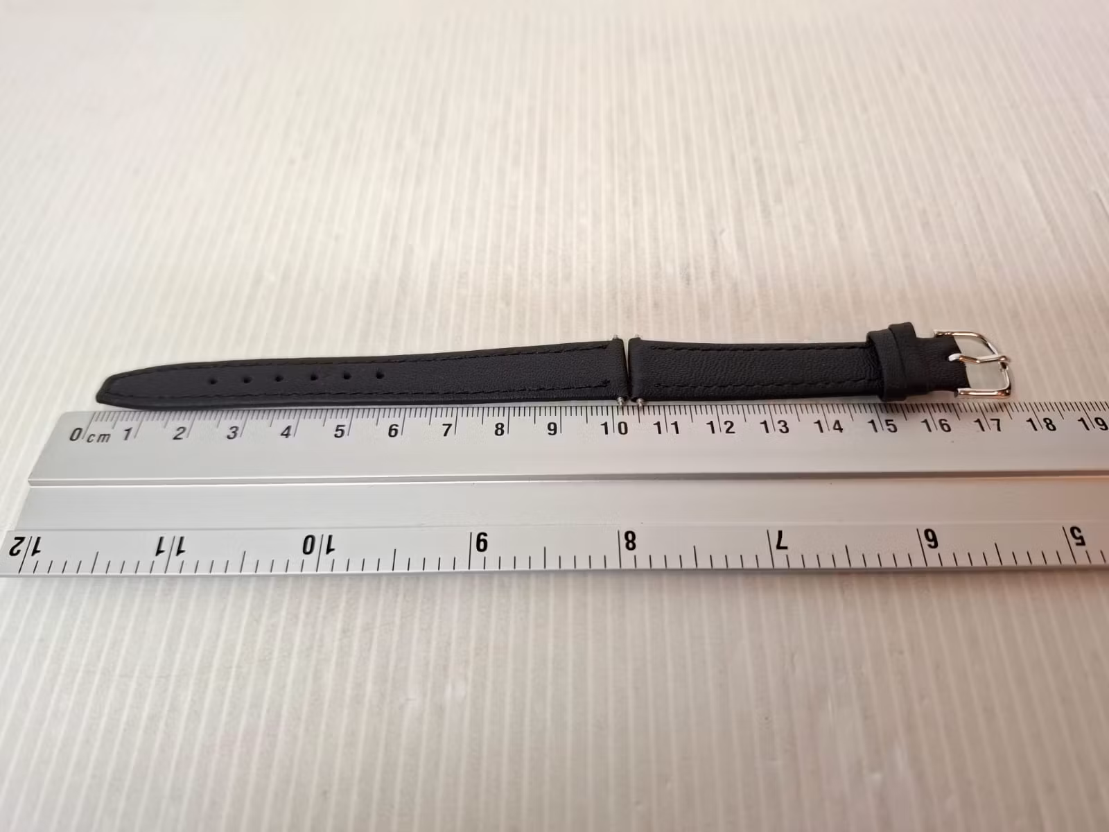 Armband BRUN/SVART KALVSKINN (14 mm)