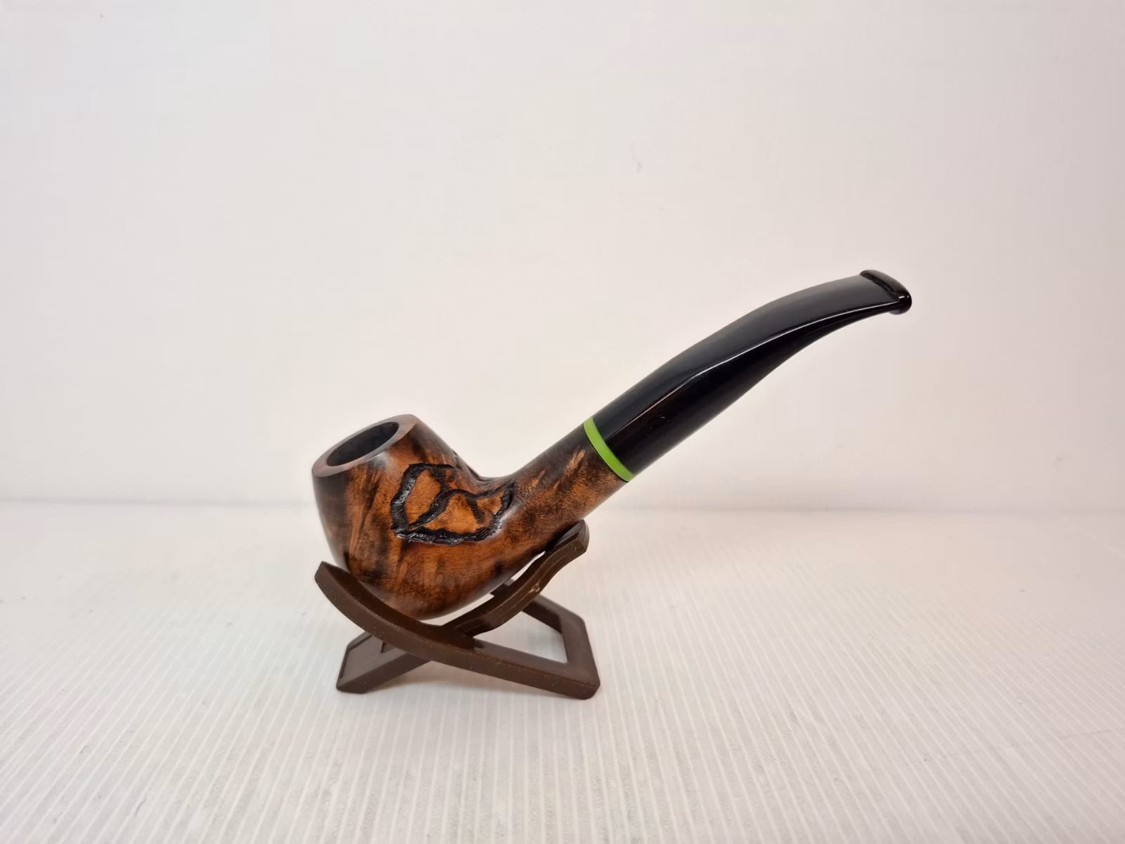Szabo pipa + Pipställ