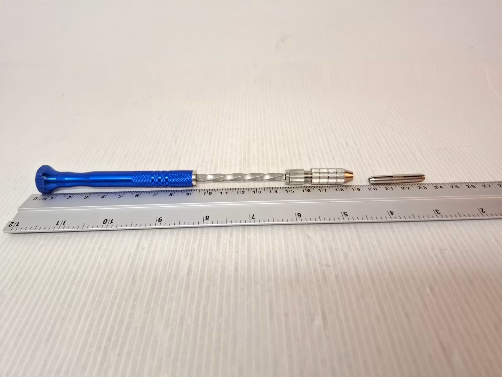 Halvautomatisk Borr / Handborr / Pin vise