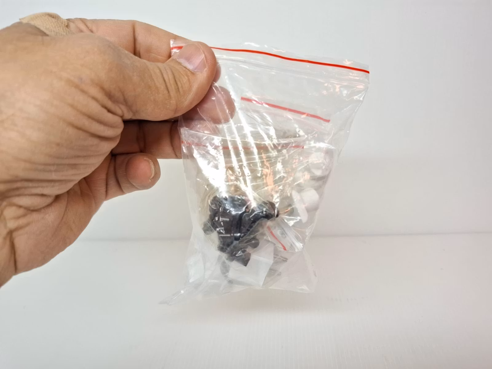Boettöppnare för bänkar + tillbehör