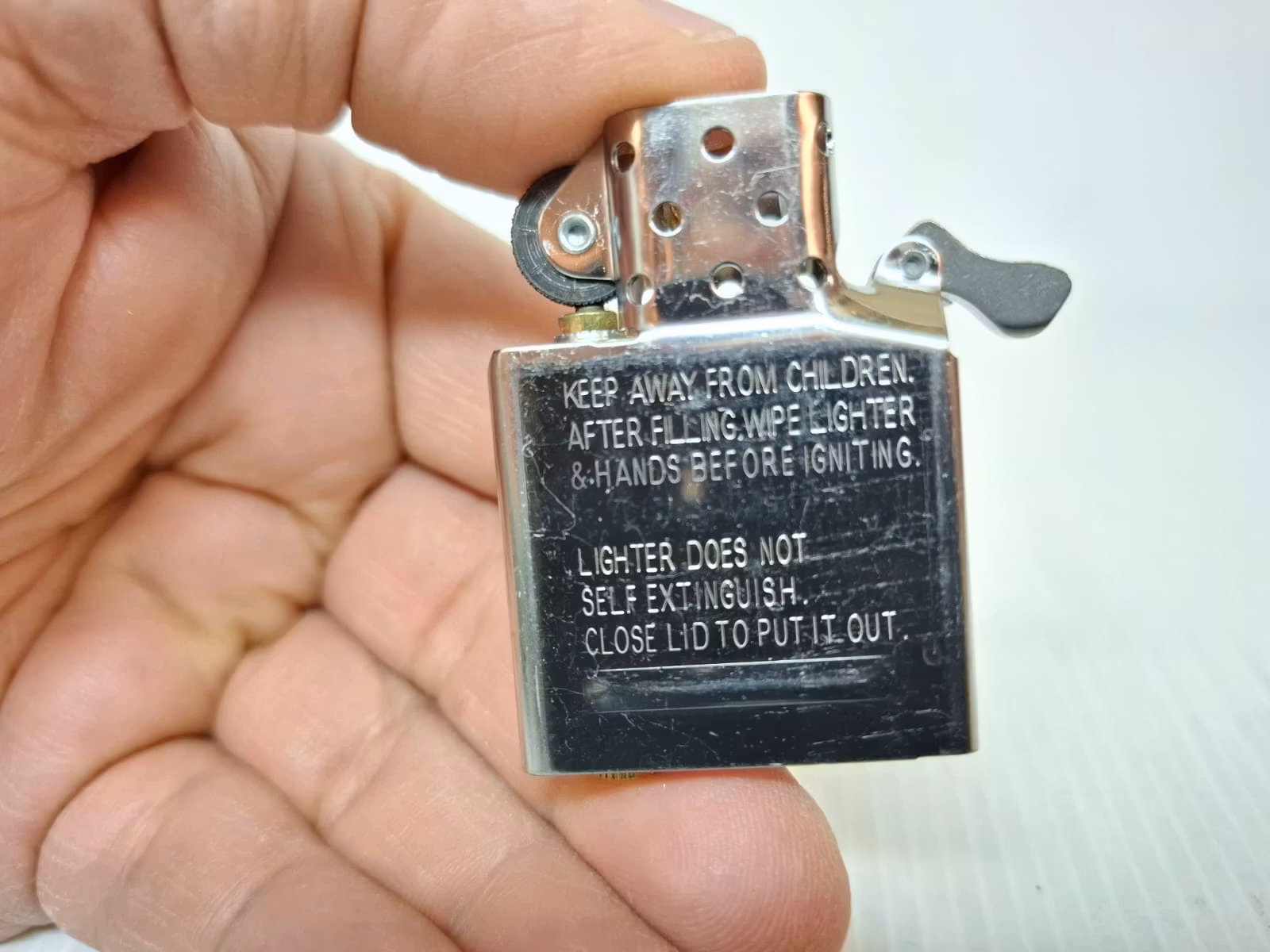 Zippotändare BORSTAD