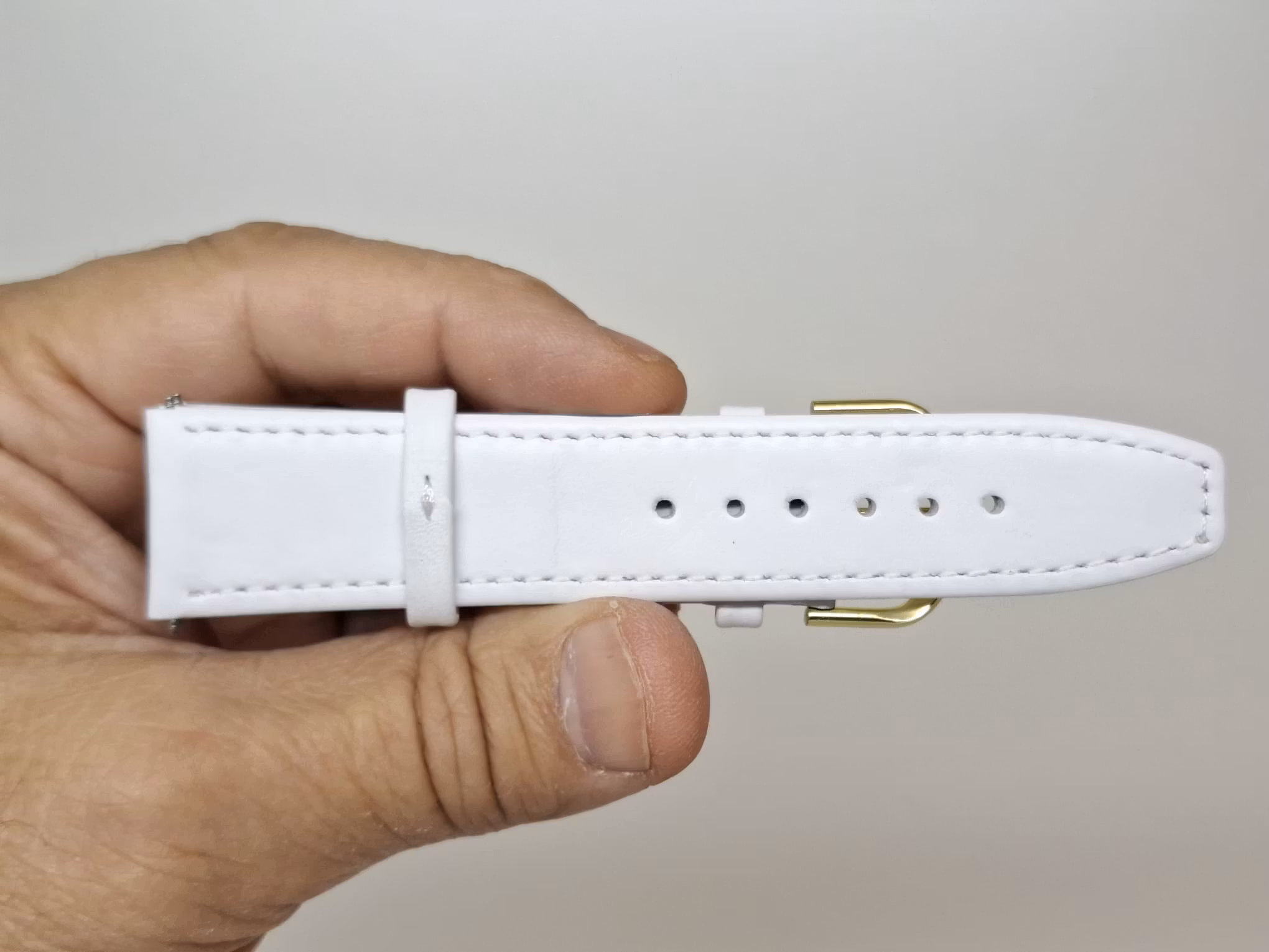 Armband VIT KALVSKINN (22 mm)