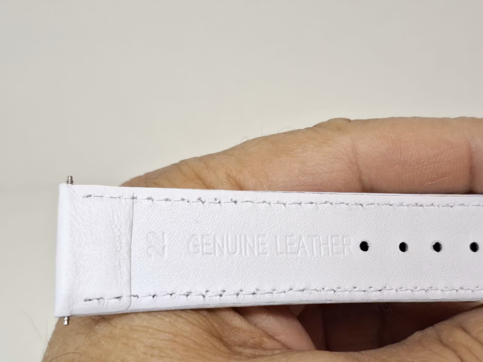 Armband VIT KALVSKINN (22 mm)