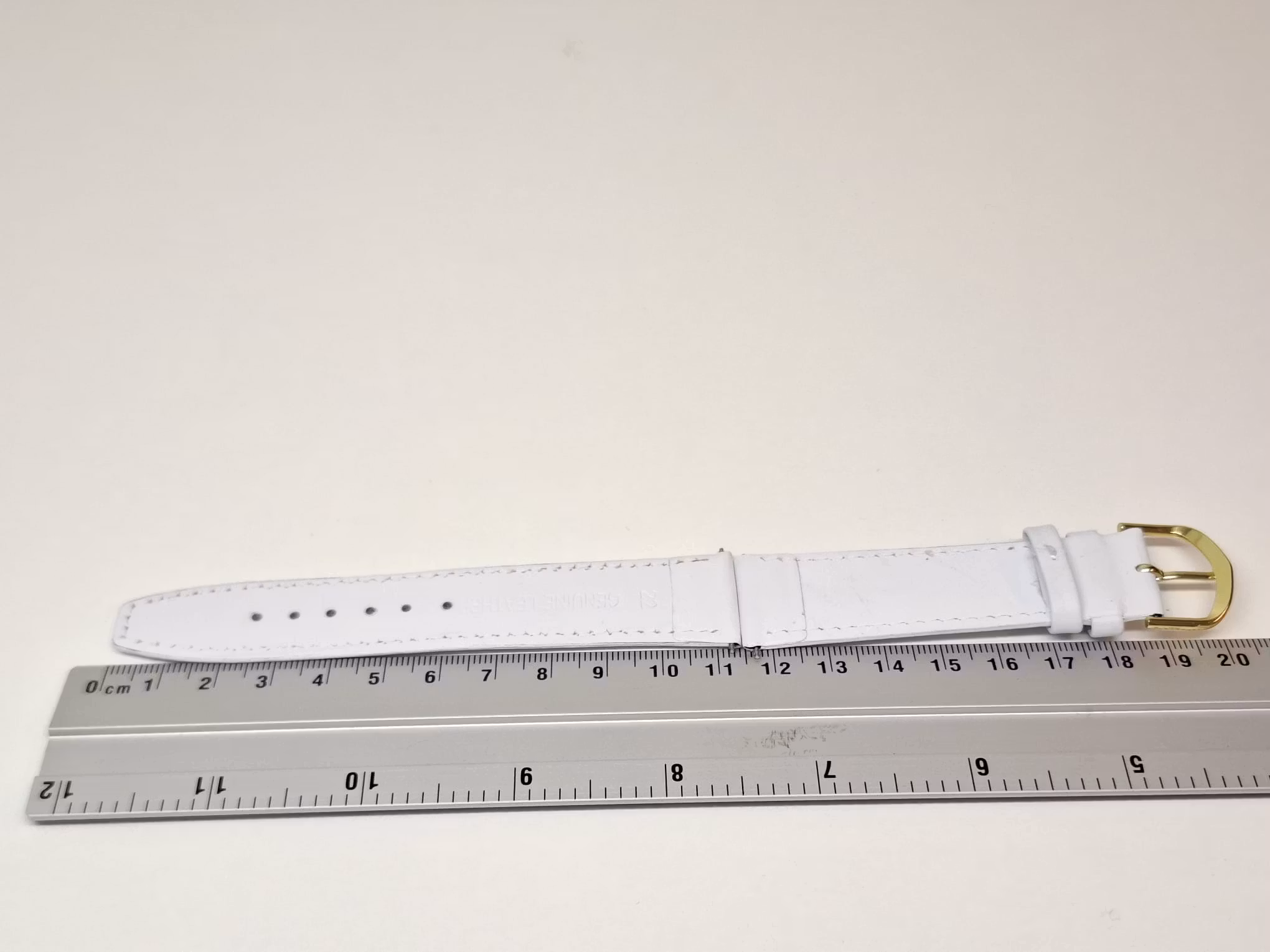 Armband VIT KALVSKINN (22 mm)