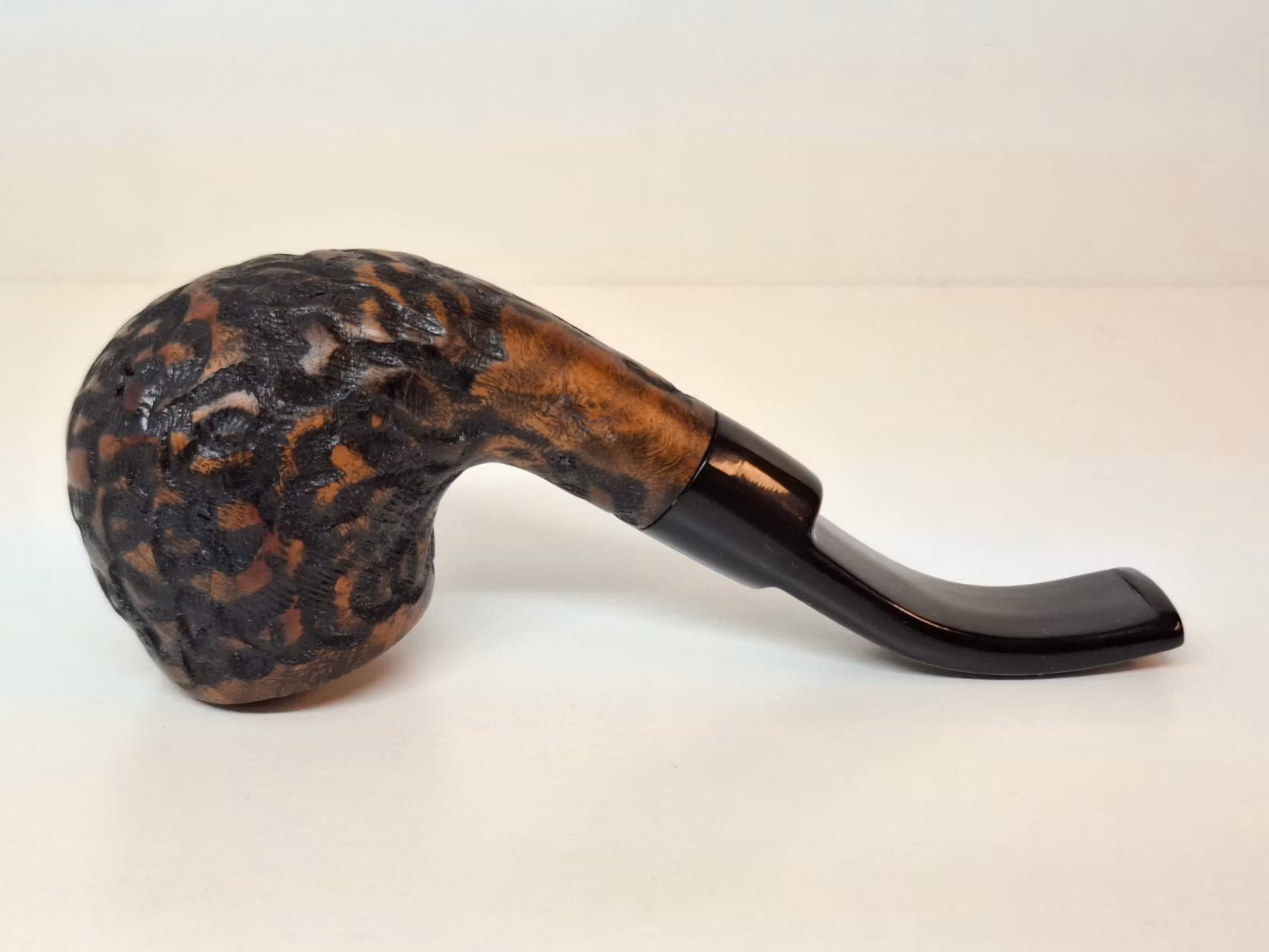 2 stycken Angelo pipor (rak + böjd) + Pipställ