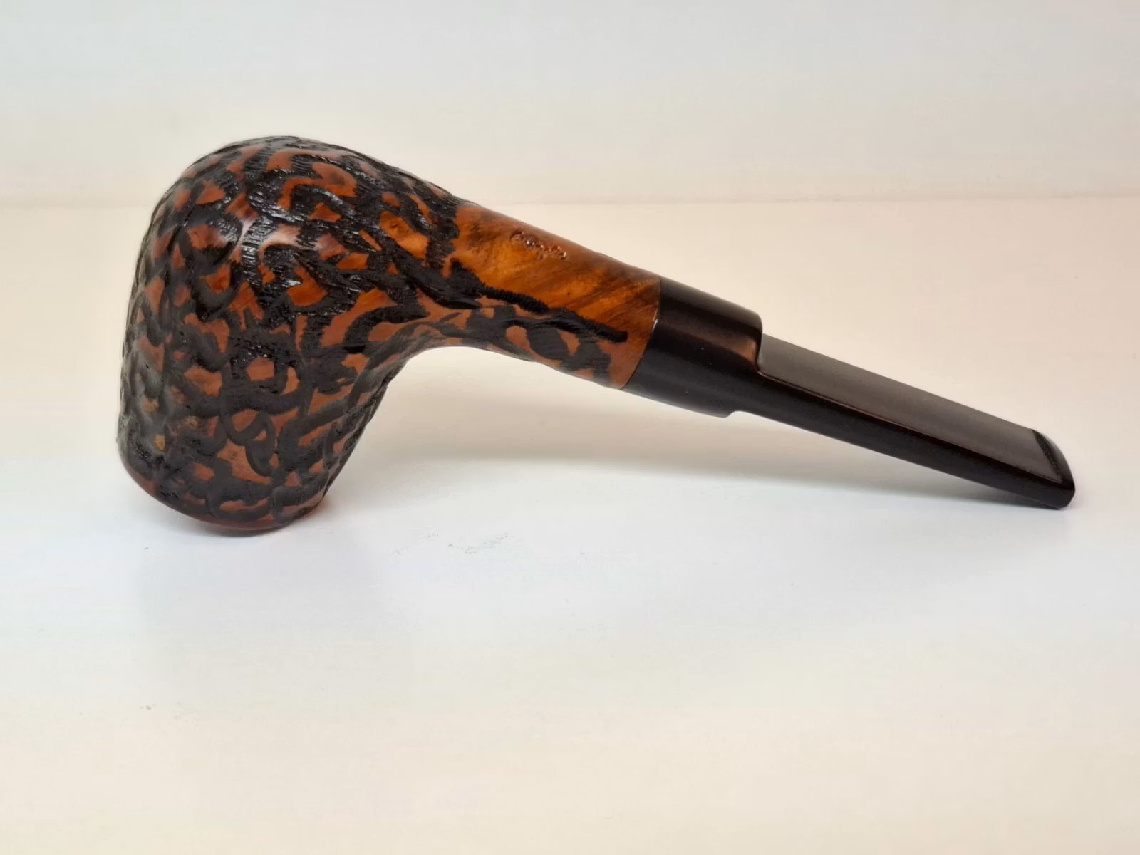 2 stycken Angelo pipor (rak + böjd) + Pipställ