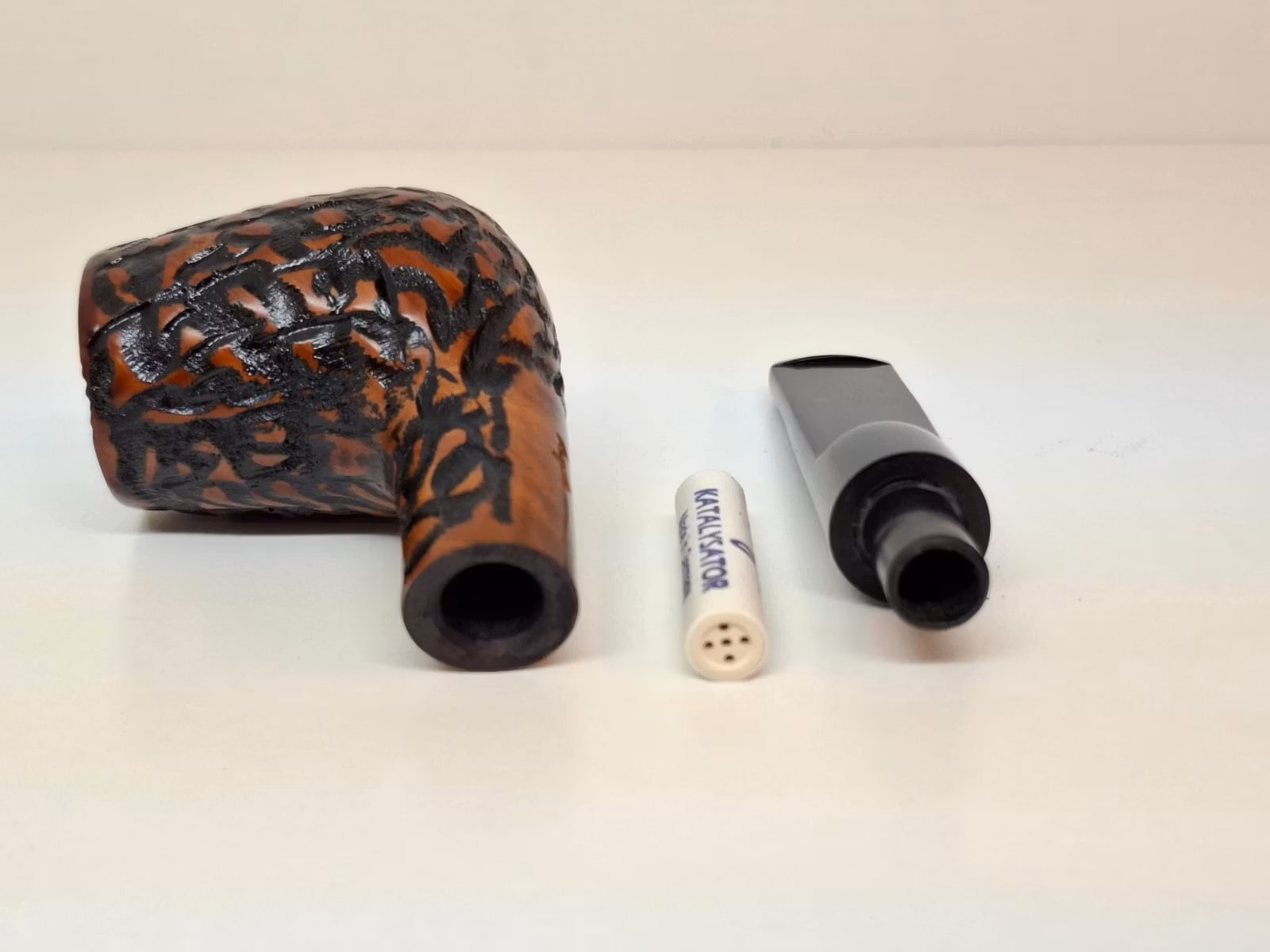 2 stycken Angelo pipor (rak + böjd) + Pipställ