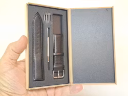 Armband SVART (22 mm) + tillbehör