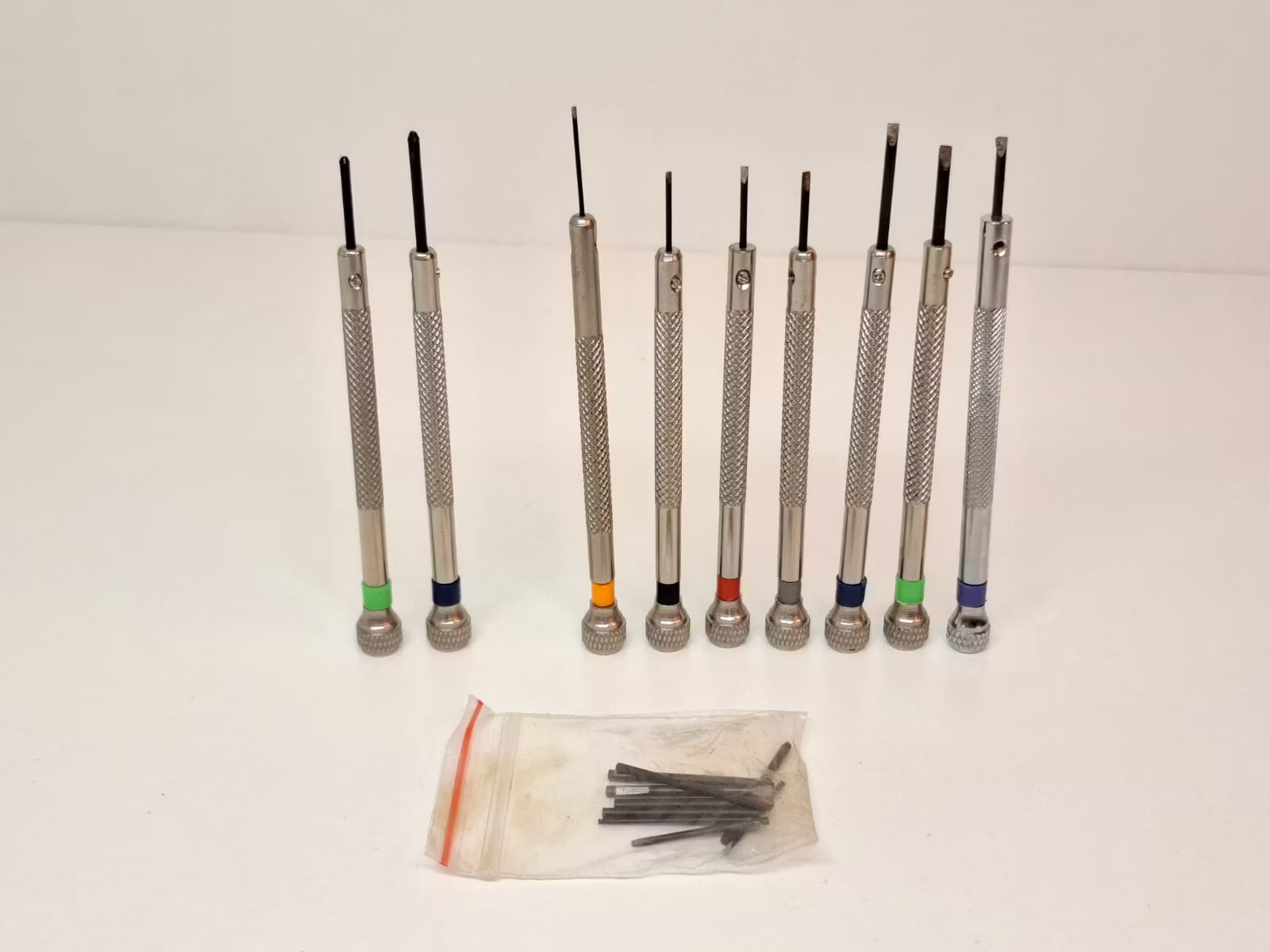 Skruvmejsel set: 9 mejslar (0.60 - 2.00 mm)