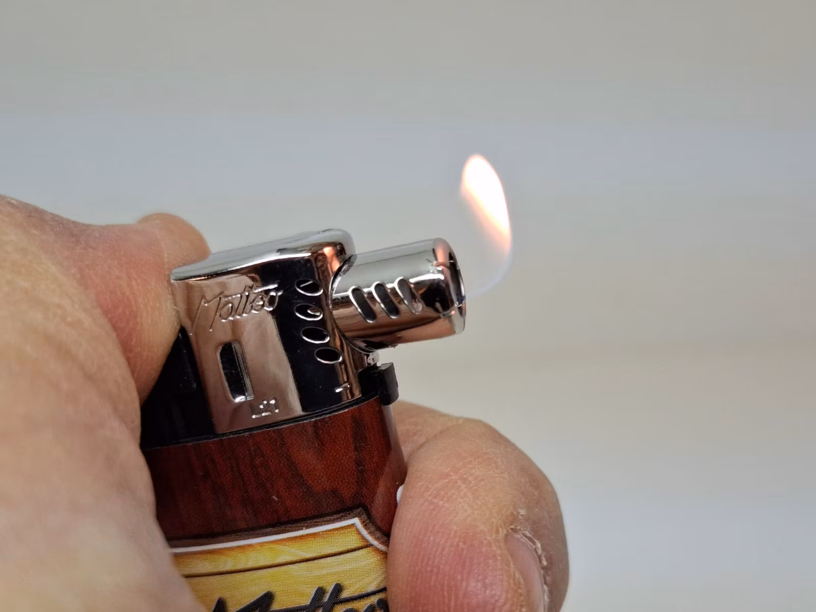 Display: 6 stycken SZABO pipor + tillbehör