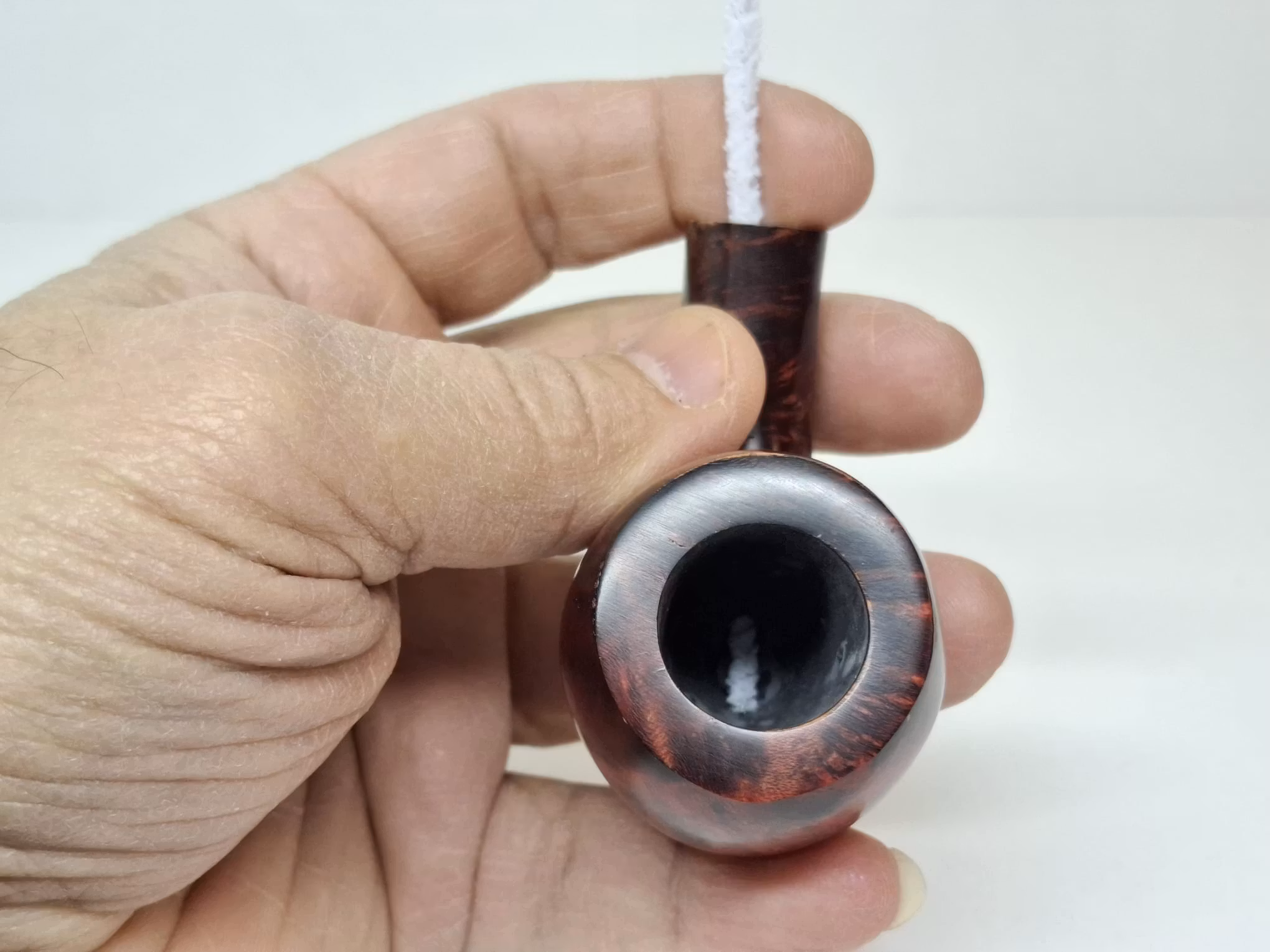 Display: 6 stycken SZABO pipor + tillbehör