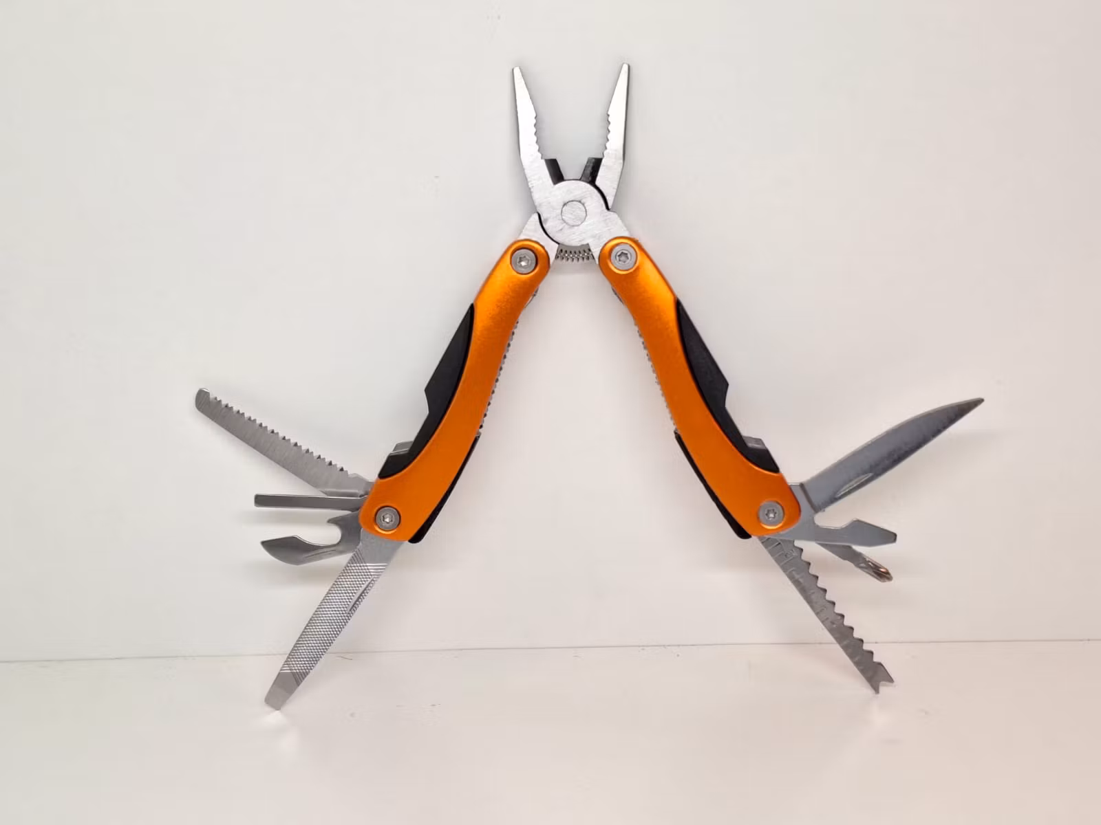 Multiverktyg (Tång Kniv Såg Verktyg, med mera)