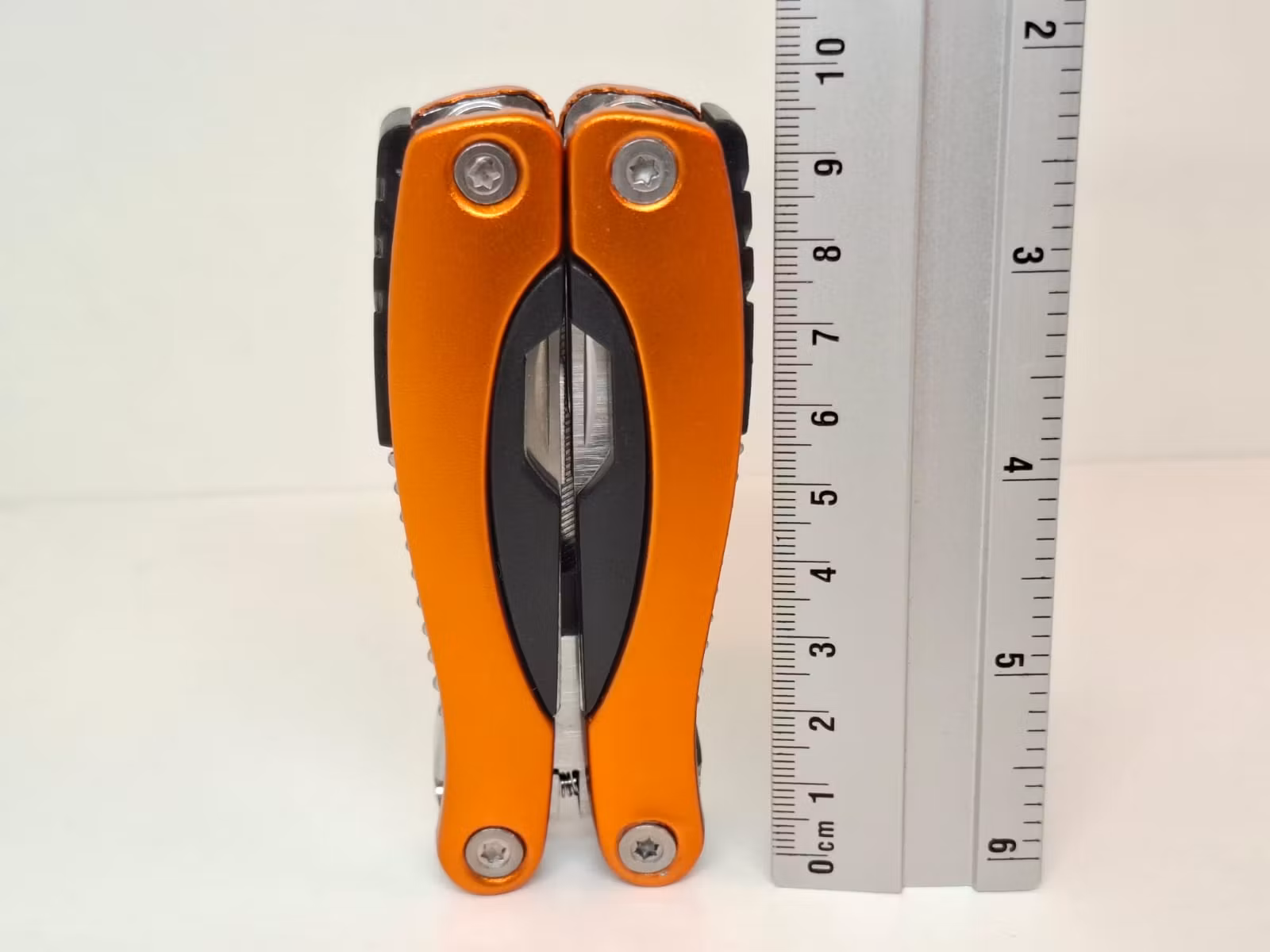 Multiverktyg (Tång Kniv Såg Verktyg, med mera)