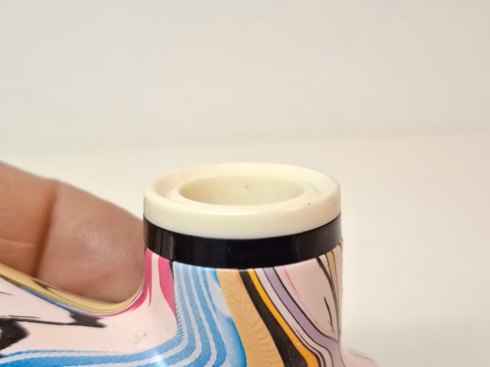 Display: 6 Kina pipor + tillbehör