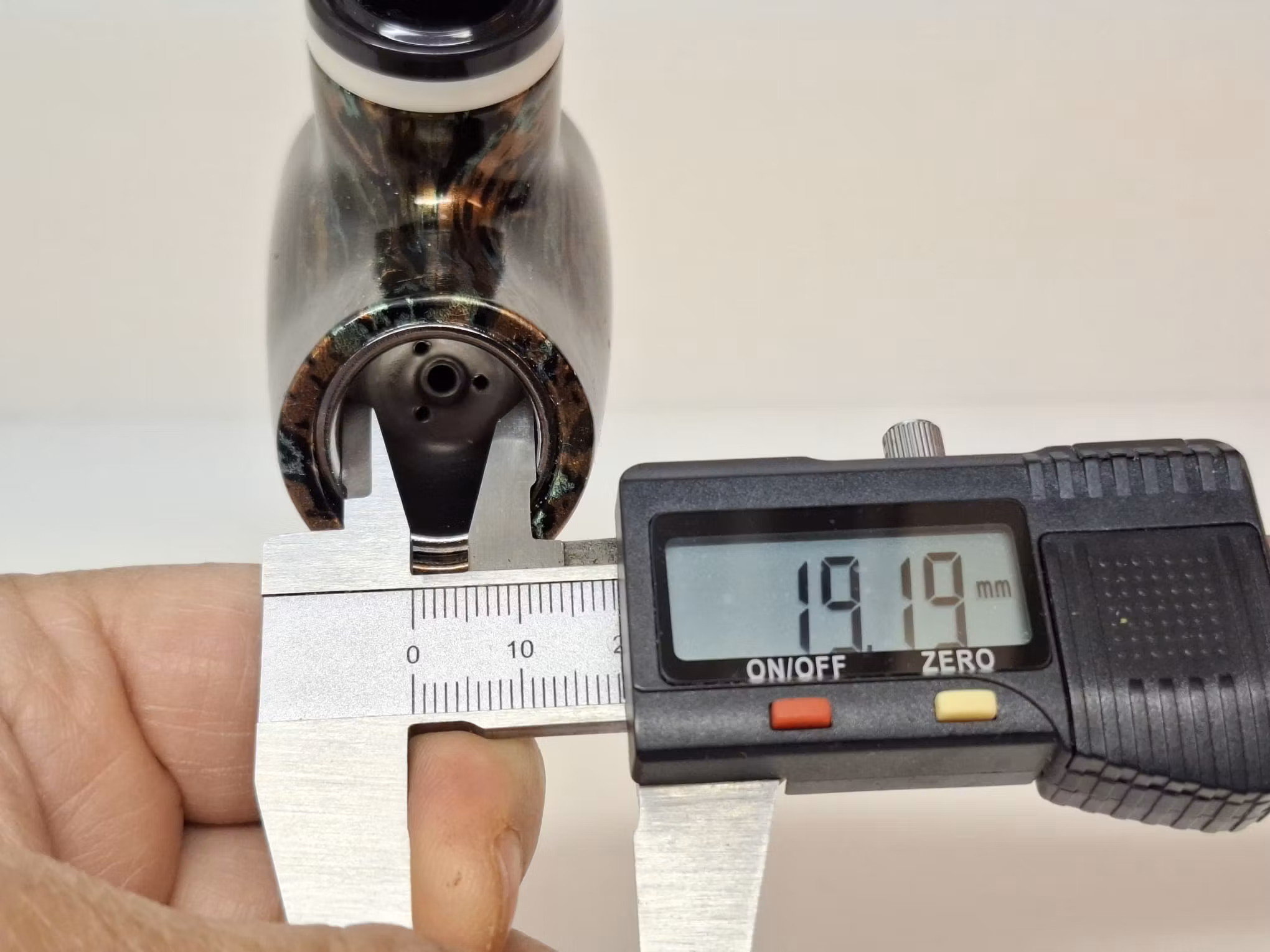 Display: 6 Kina pipor + tillbehör