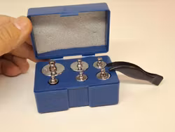 Set med 6 vikter (från 5 - 100 gram)