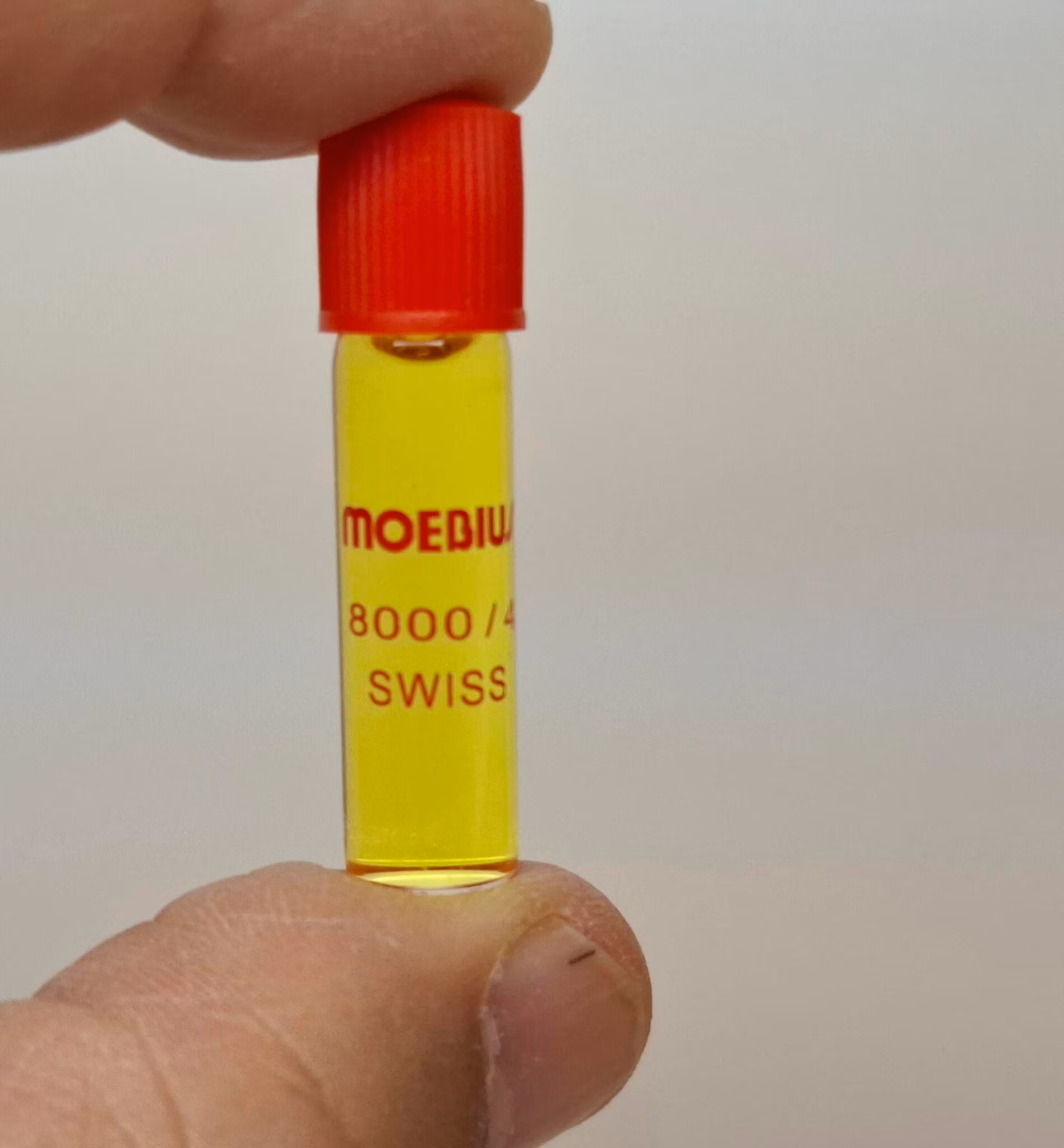 Olja MOEBIUS 8000 Universal (1 ml)