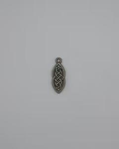 Celtic Knot pendant (elongated design)