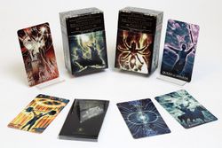 Healing Light Tarot  av Chris Butler