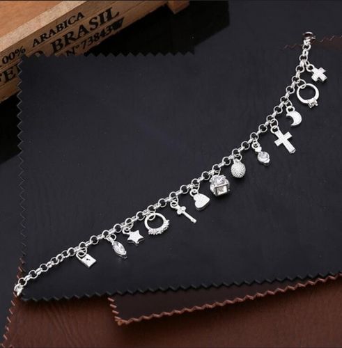 Charm bracelet