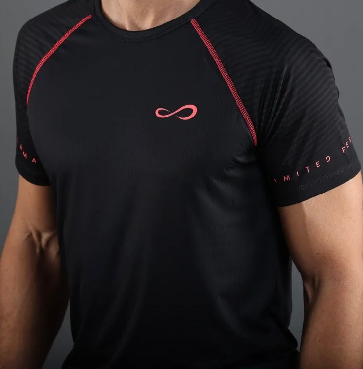 T-shirt Feisty Sleeves Black