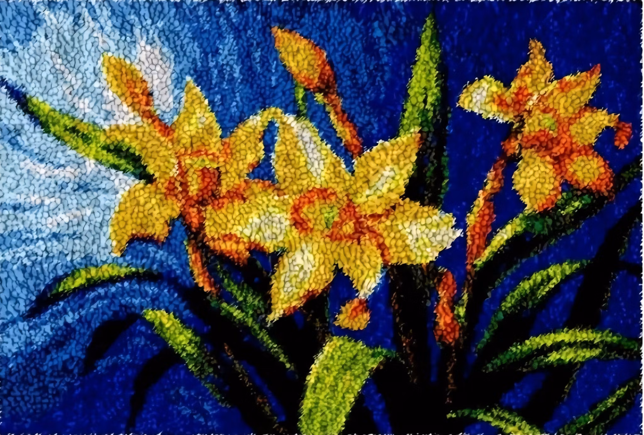 Kopi Knyteteppe gule liljer, med bakstykke ca 50x38 cm