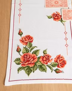 Broderi kit løper med roser i dempede farger 33x86 cm